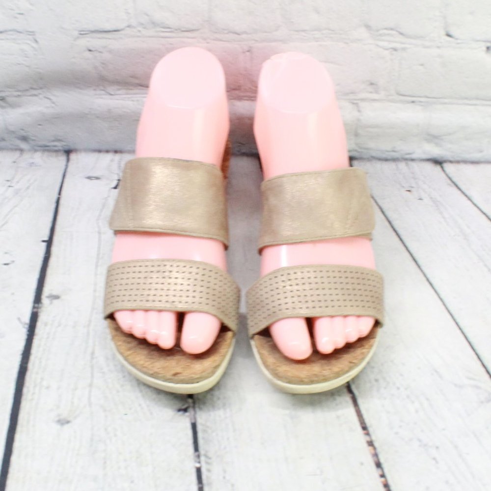 Adrienne Vittadini Calais Two Band Tan Leather Comfortable Slide Sandals 5.5 M - Picture 5 of 9